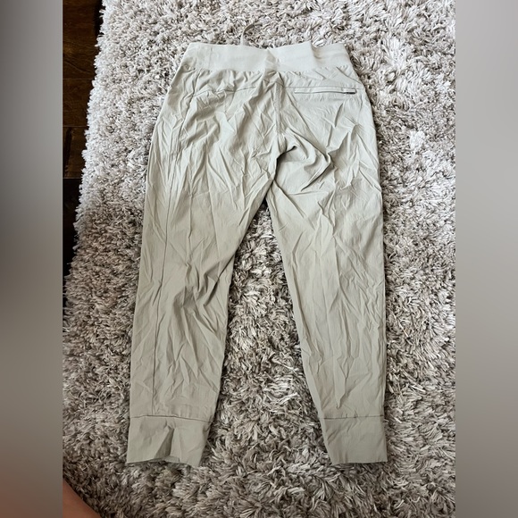 Athleta Trekkie Pants - Picture 6 of 6